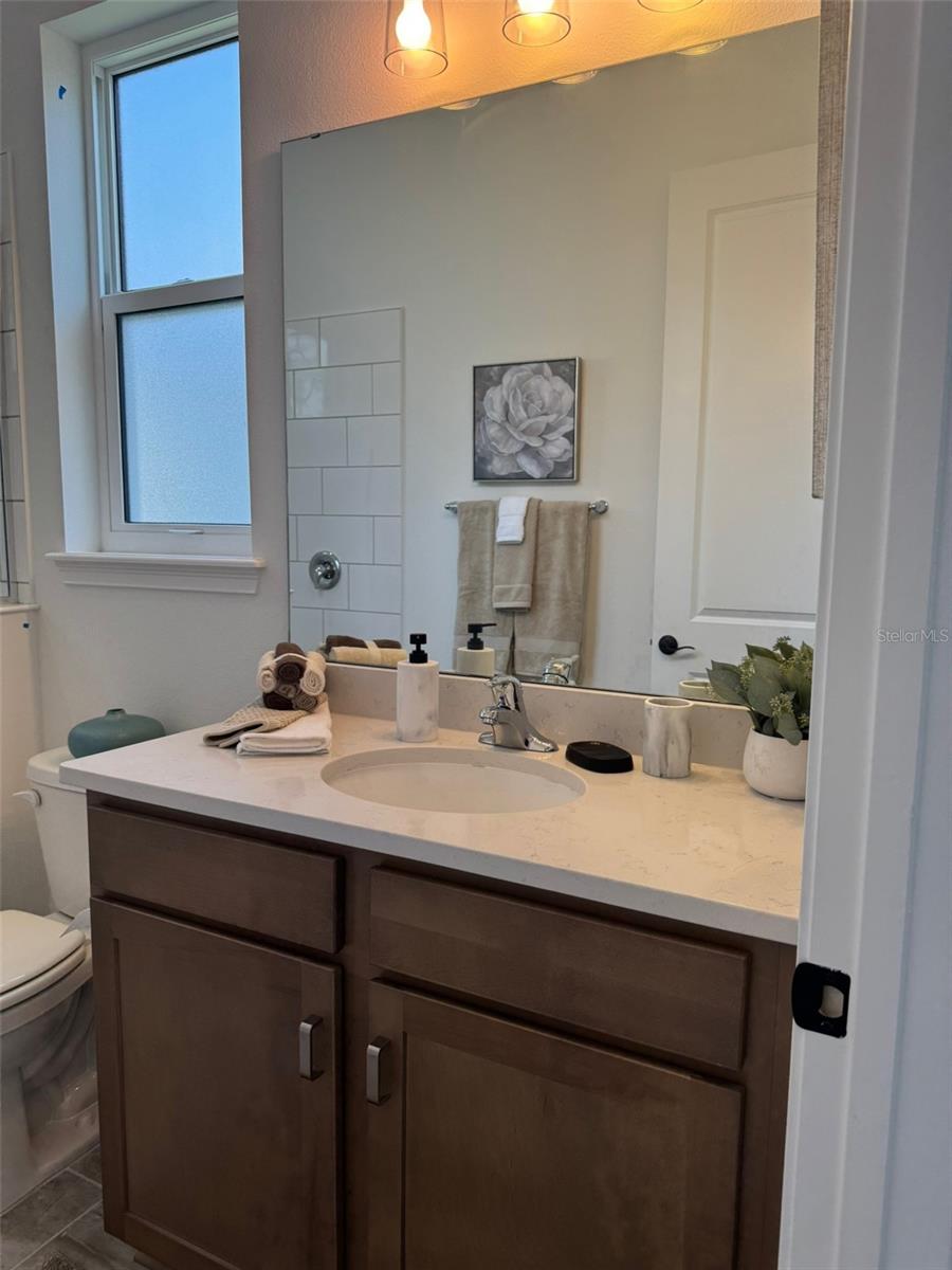 927 Azalea Walk Cir Property Photo 10