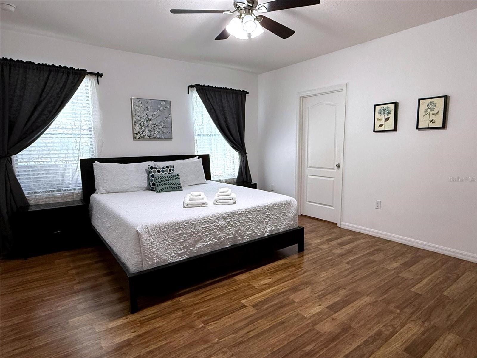 1056 Cypress Pointe Blvd Property Photo 10
