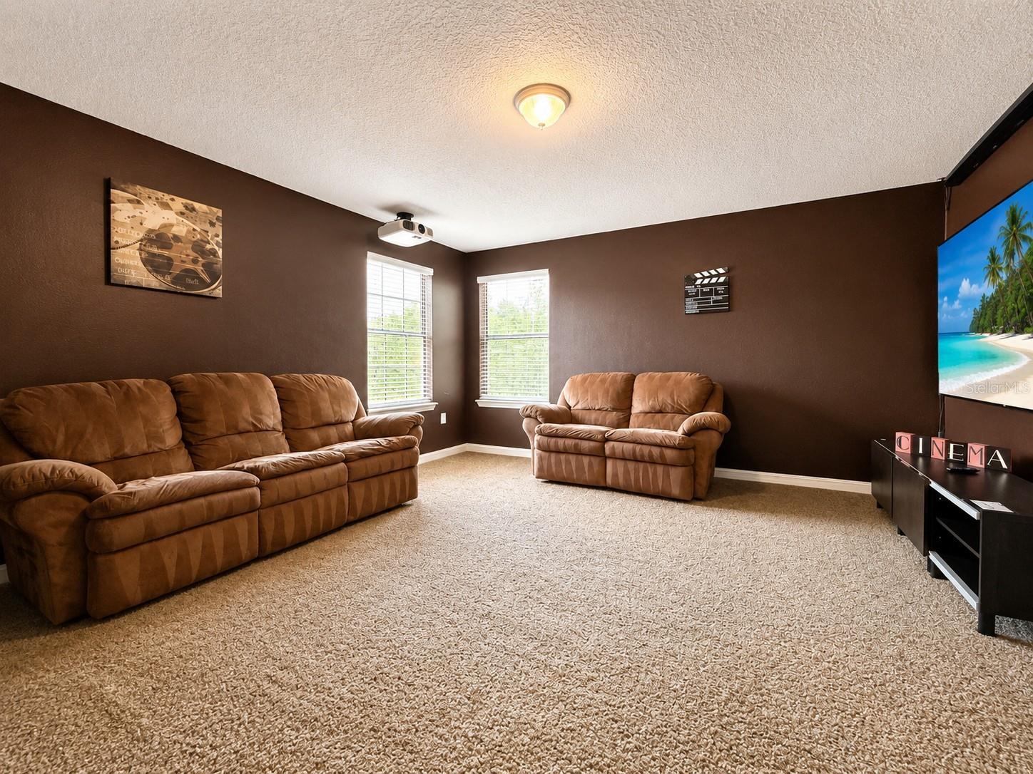 1056 Cypress Pointe Blvd Property Photo 13