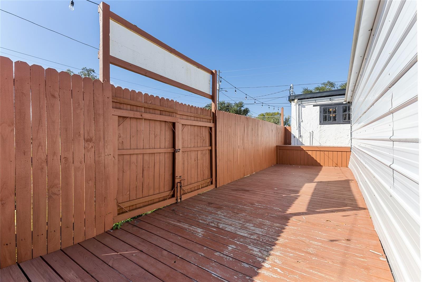 905 S Adelle Ave Property Photo 17