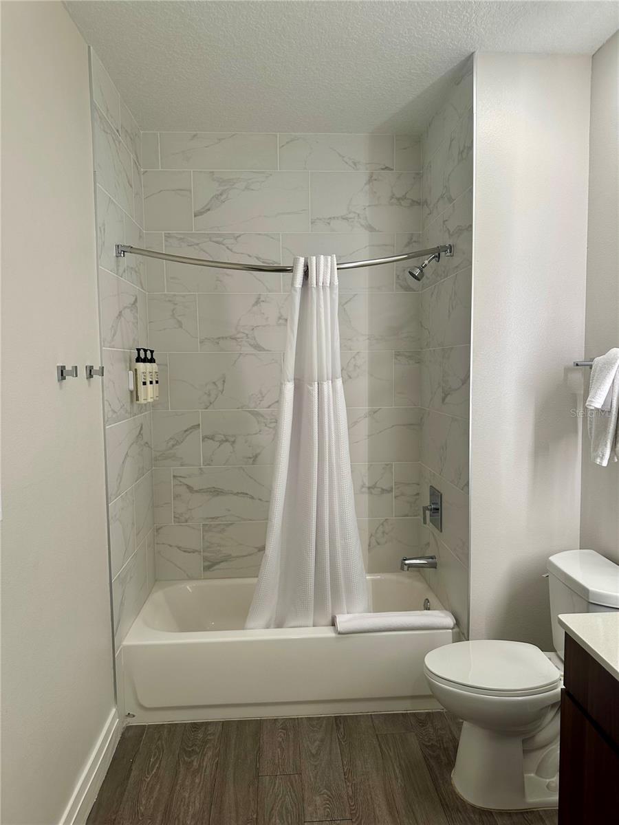 14501 Grove Resort Ave #2101 Property Photo 11