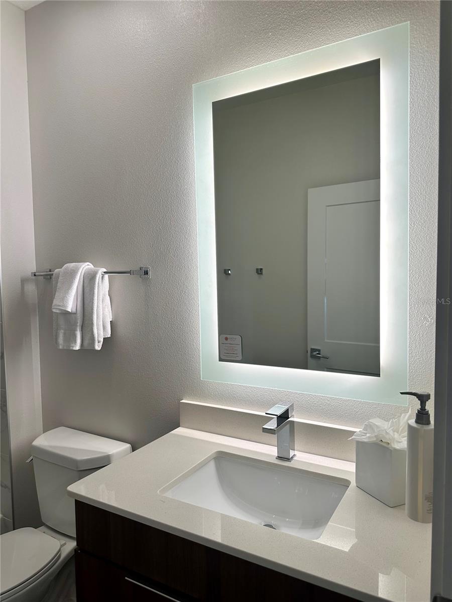14501 Grove Resort Ave #2101 Property Photo 17