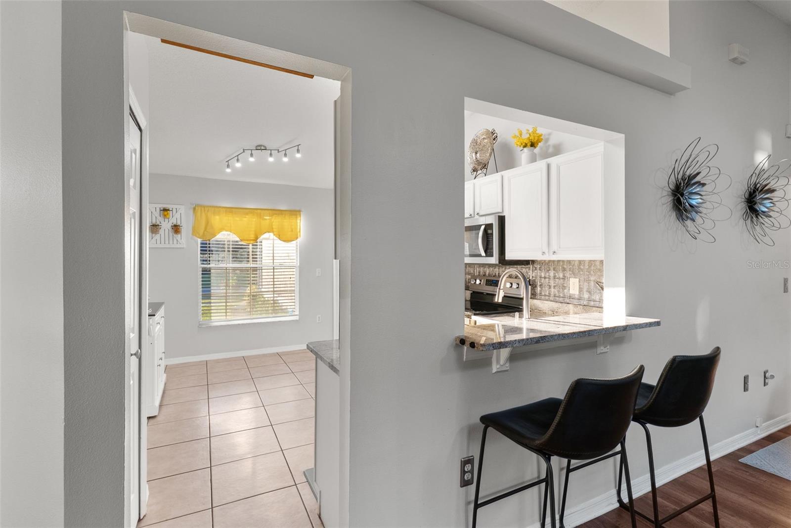 1921 Burberry St Property Photo 8