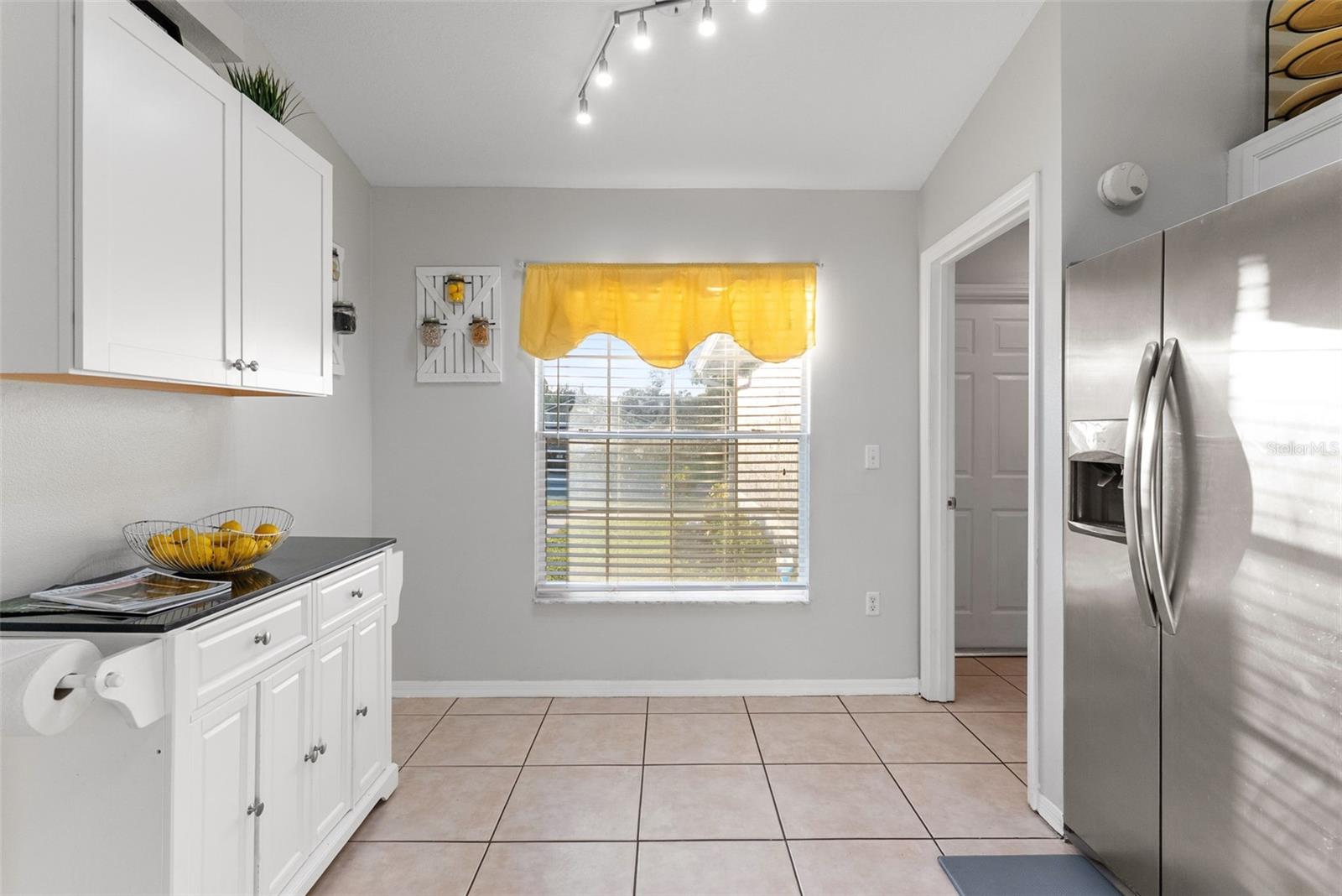 1921 Burberry St Property Photo 9