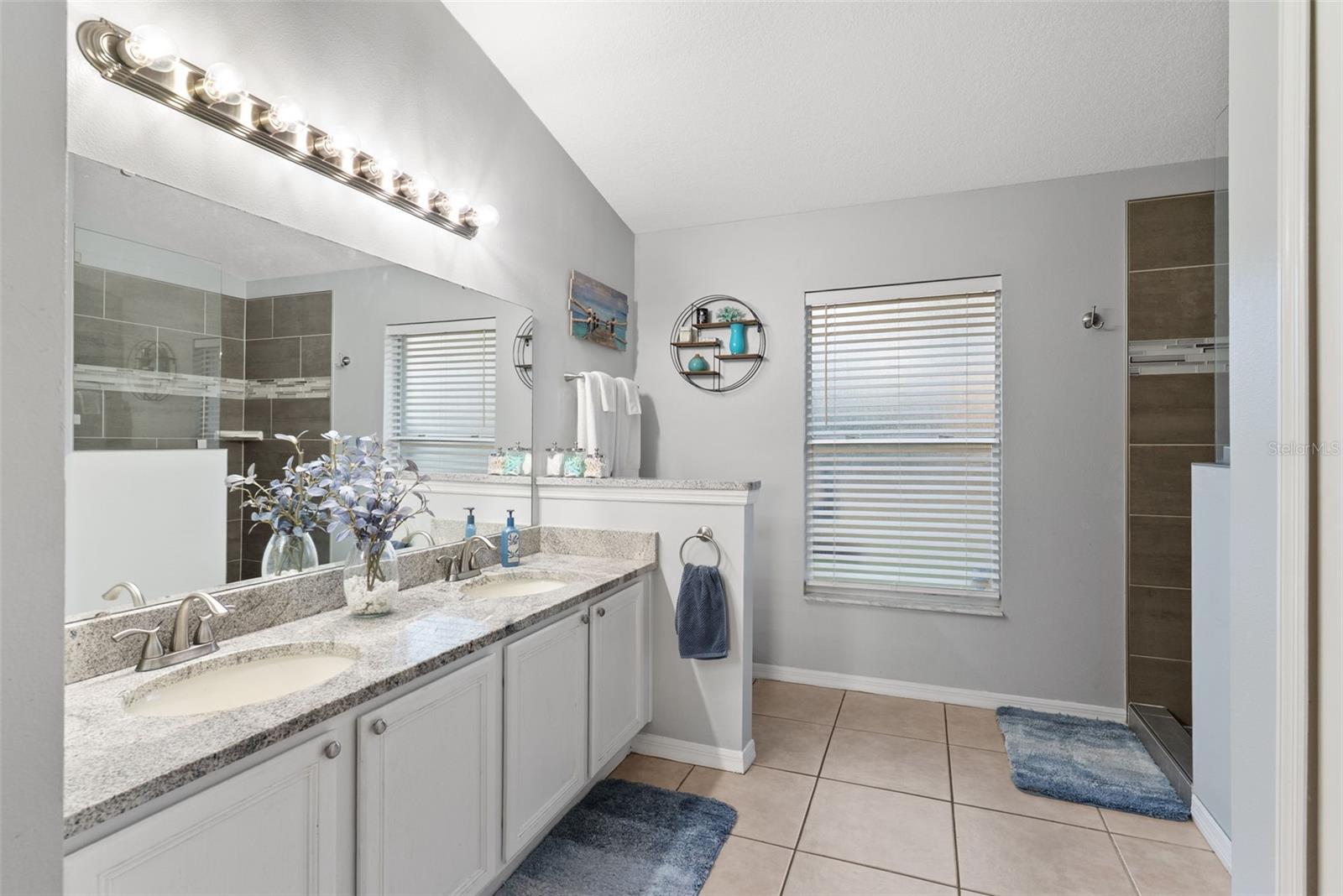 1921 Burberry St Property Photo 19