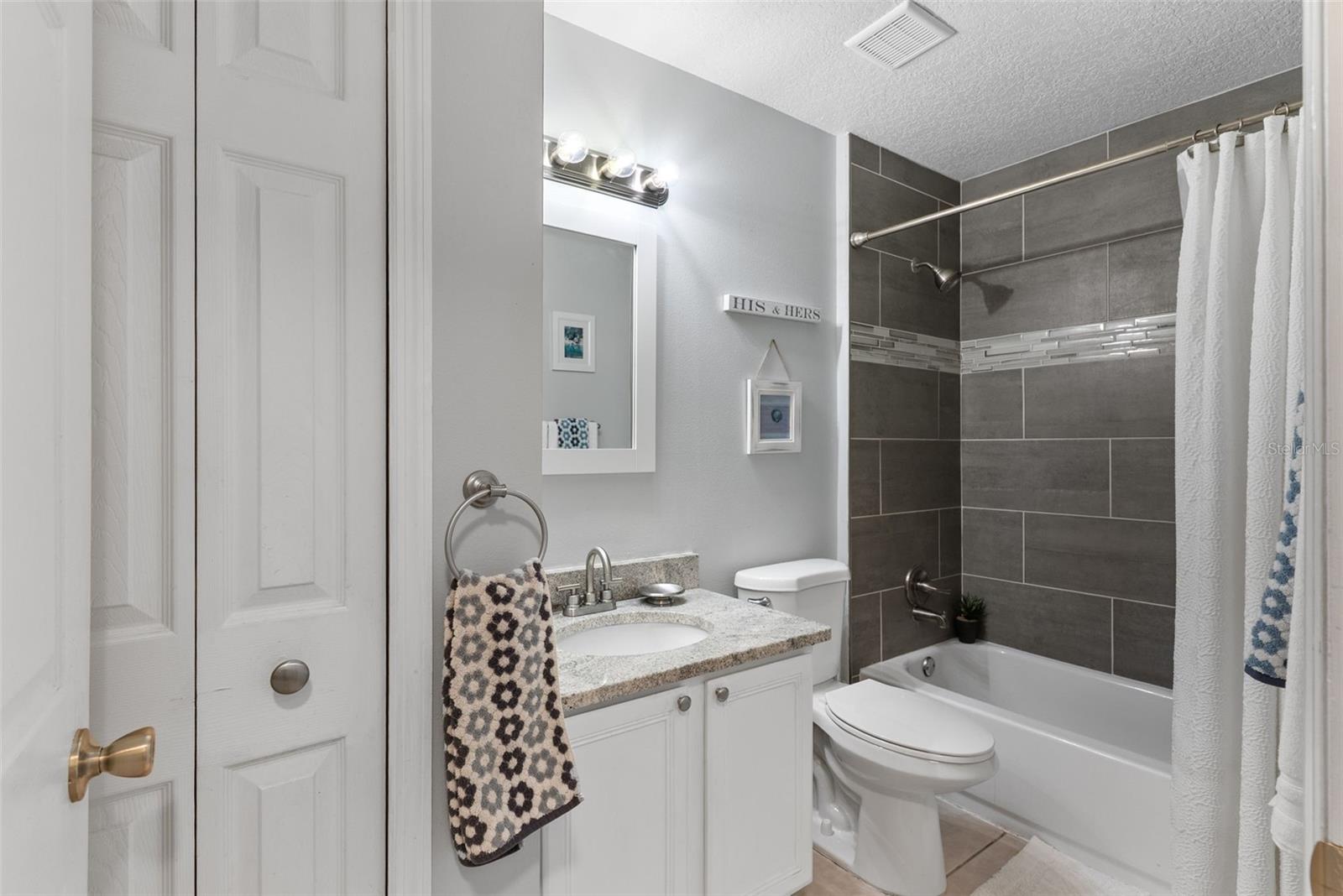 1921 Burberry St Property Photo 23