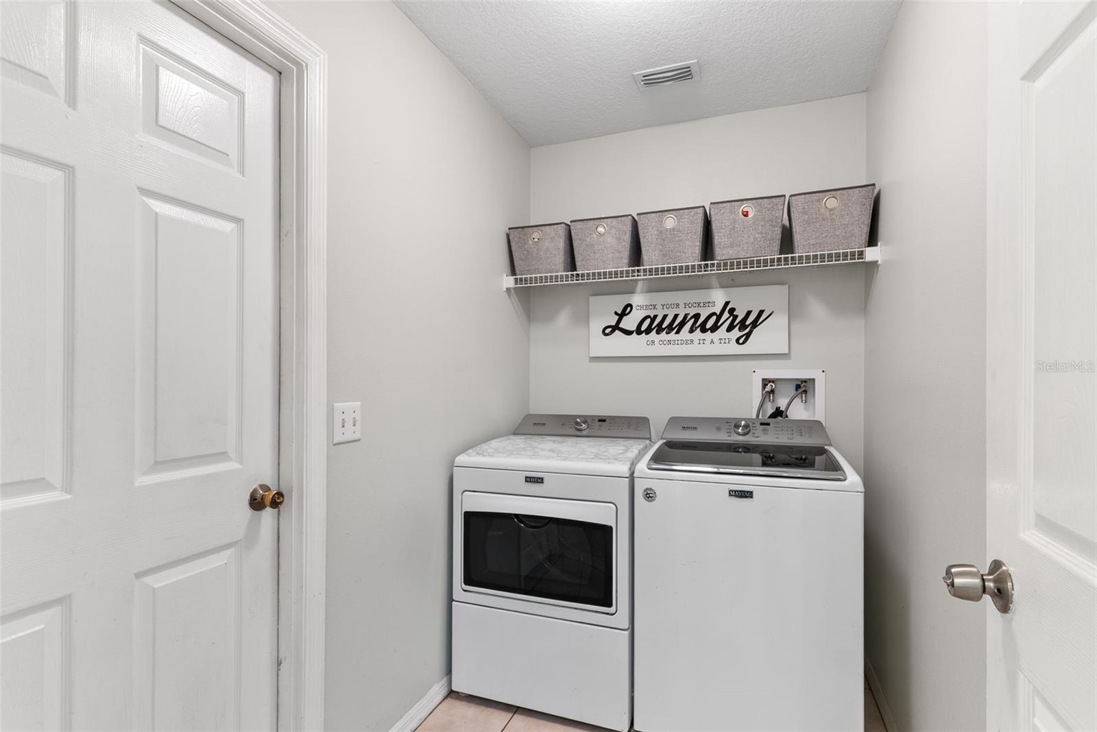 1921 Burberry St Property Photo 26