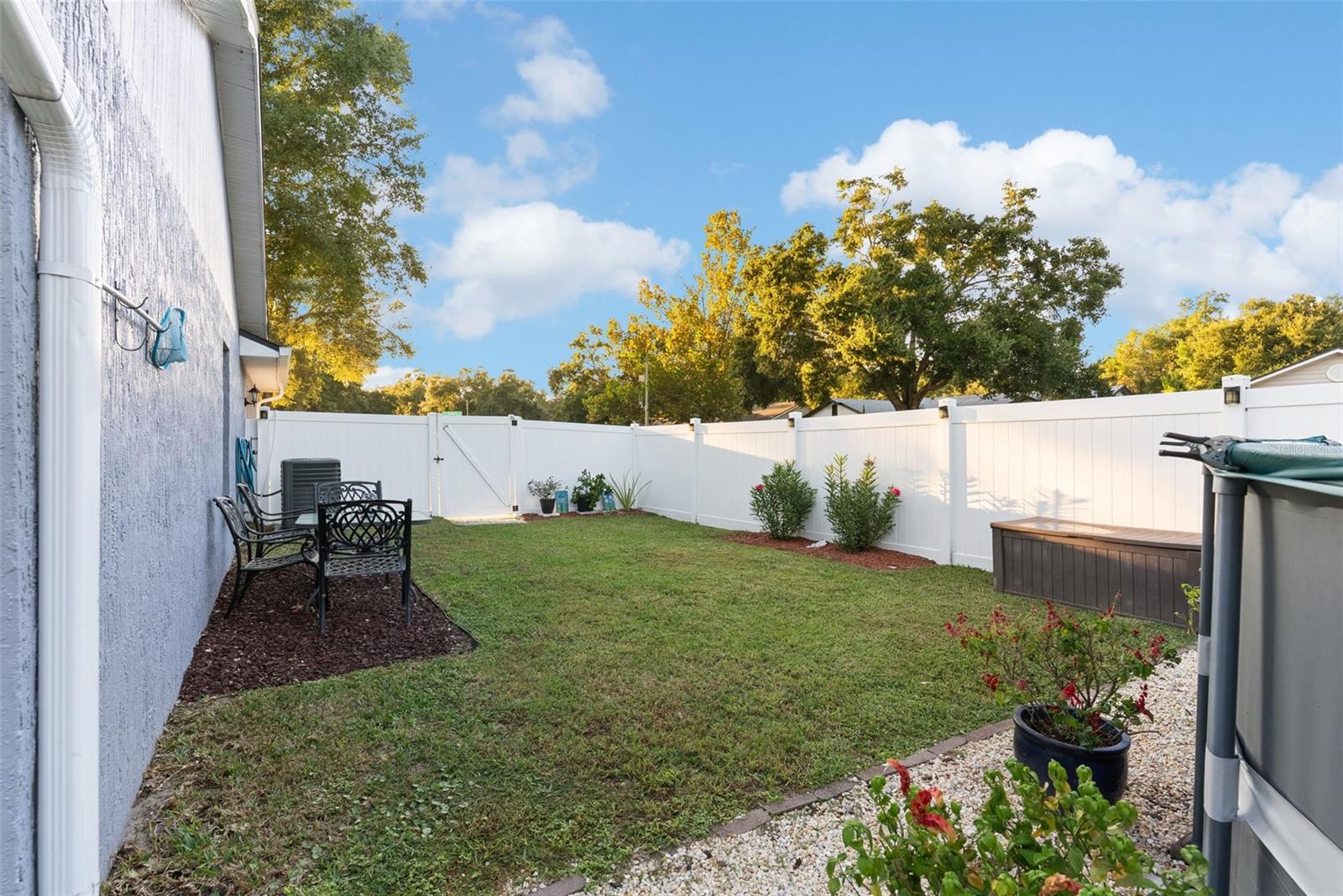 1921 Burberry St Property Photo 29