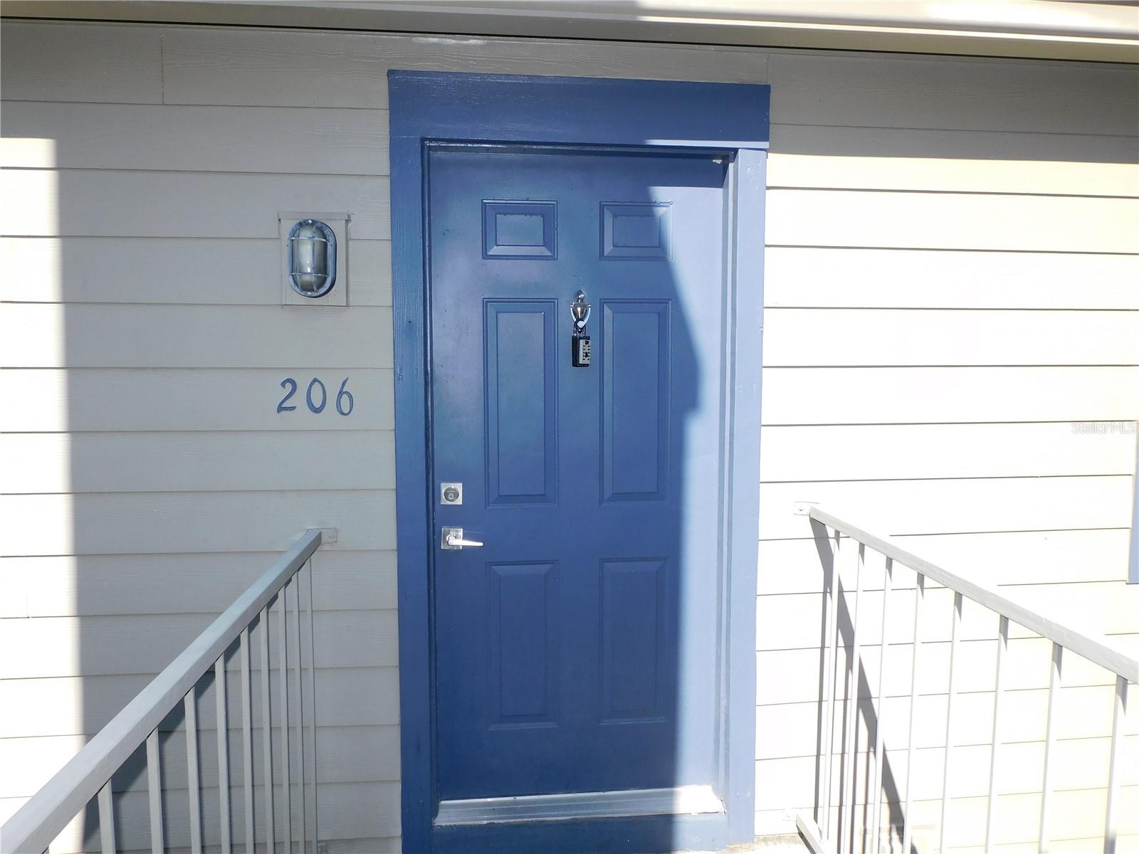 936 Birmingham Ct #206 Property Photo 2