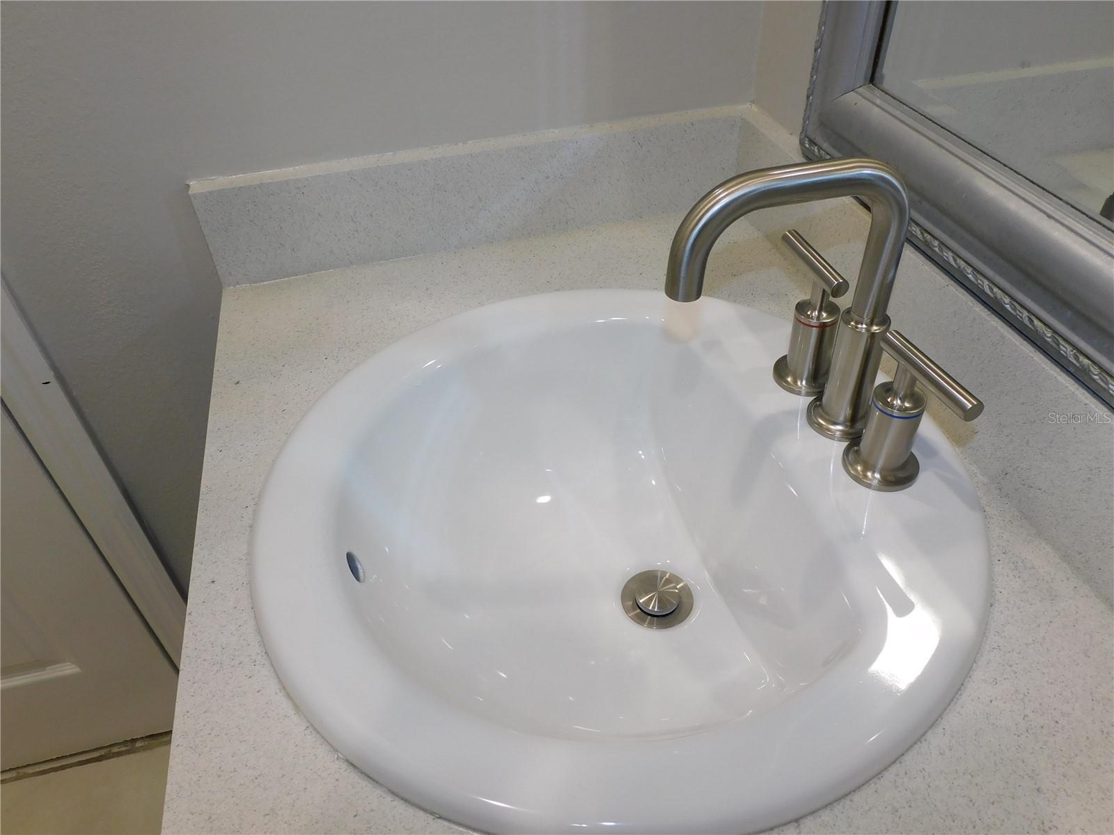 936 Birmingham Ct #206 Property Photo 28