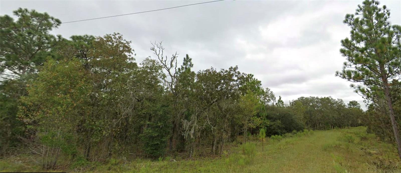 NE 151 TER Property Photo 1