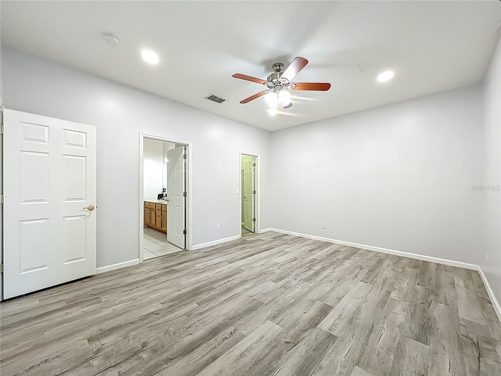 809 Muirfield Cir Property Photo 12