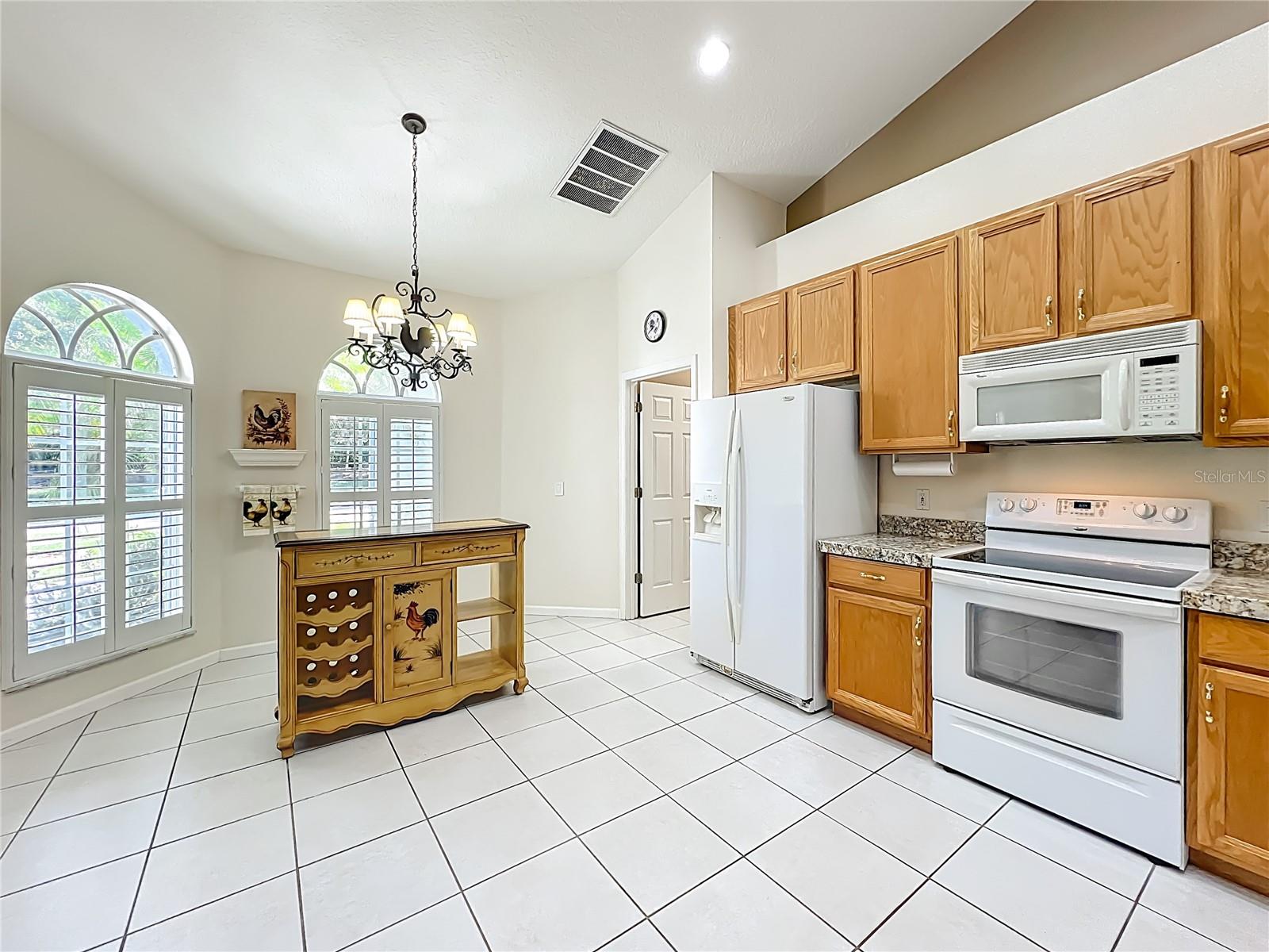 809 Muirfield Cir Property Photo 17