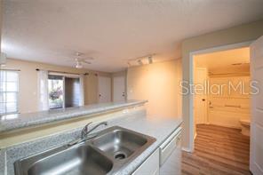 5136 Park Central Dr #215 Property Photo 20