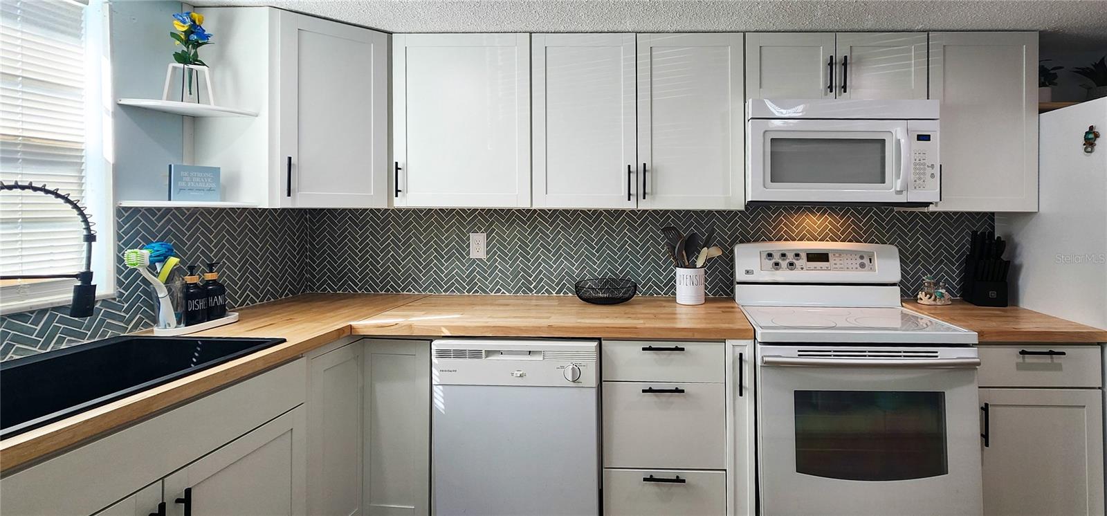 625 N Halifax Ave #28 Property Photo 8