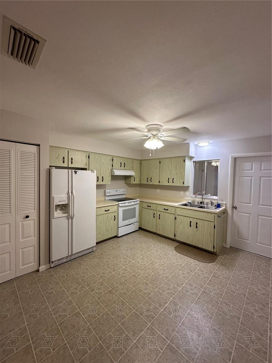 3125 Villa Rd Property Photo 5