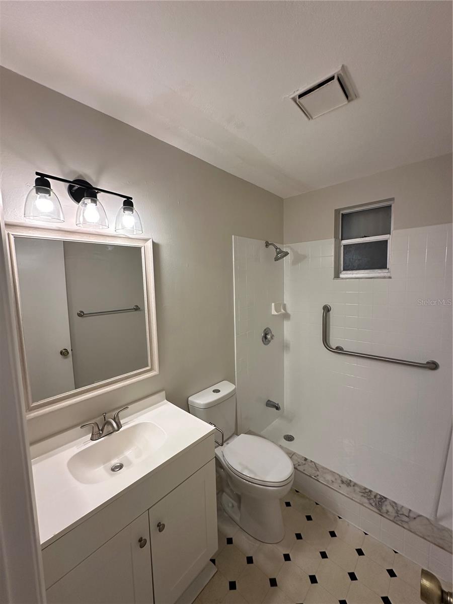 3125 Villa Rd Property Photo 9