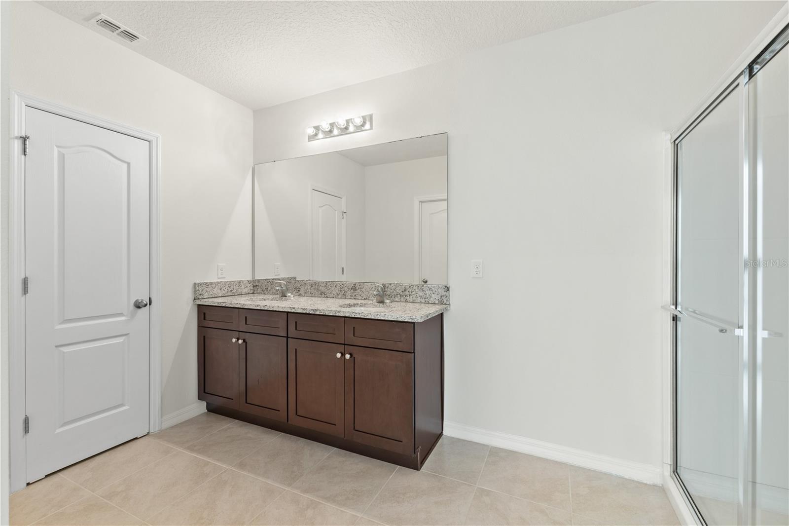 3090 Timber Hawk Cir Property Photo 38