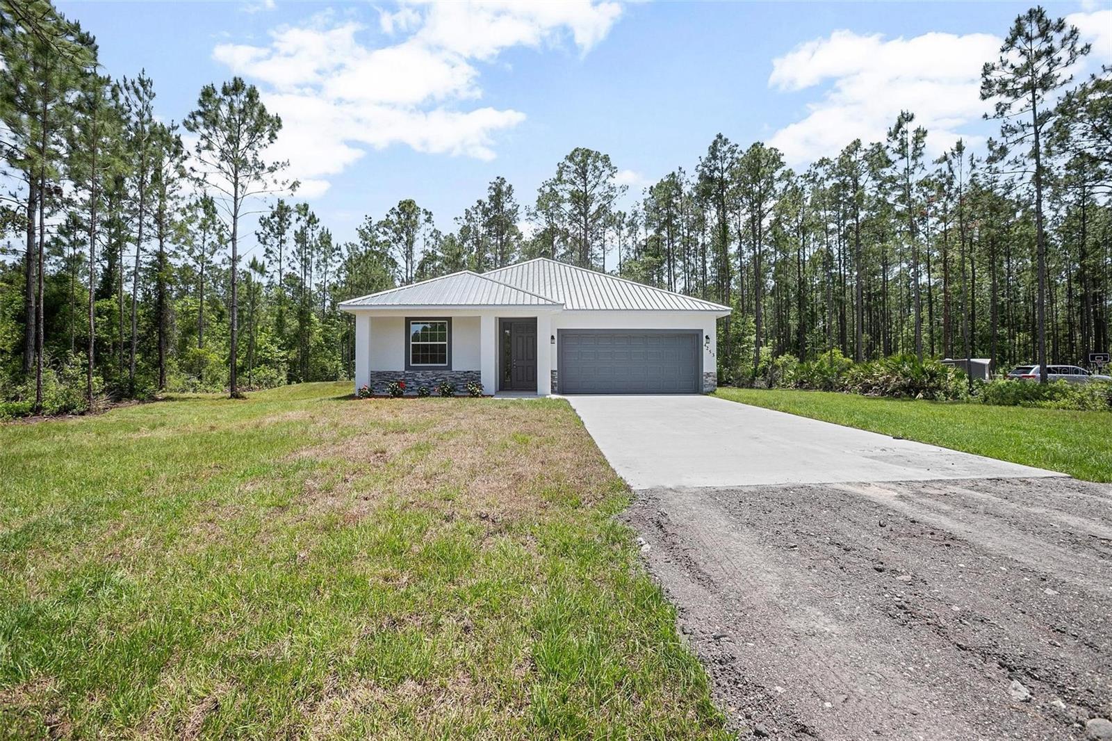 5542 Buckeye Ln Property Photo 5