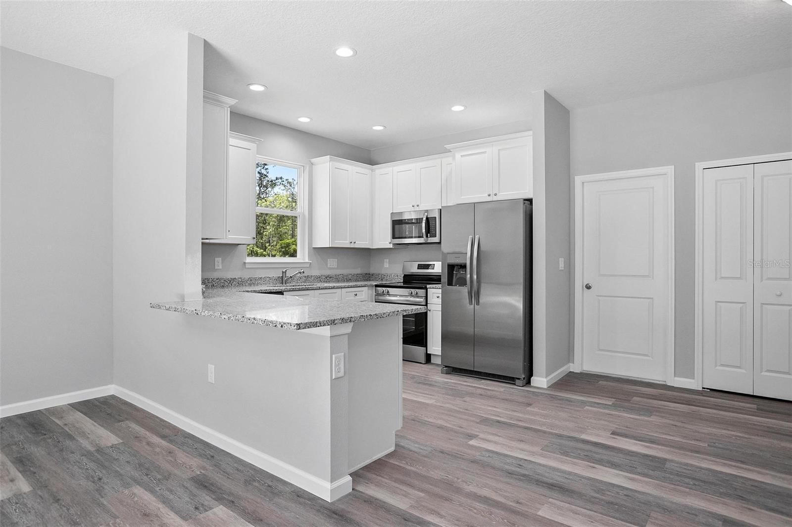 5542 Buckeye Ln Property Photo 13