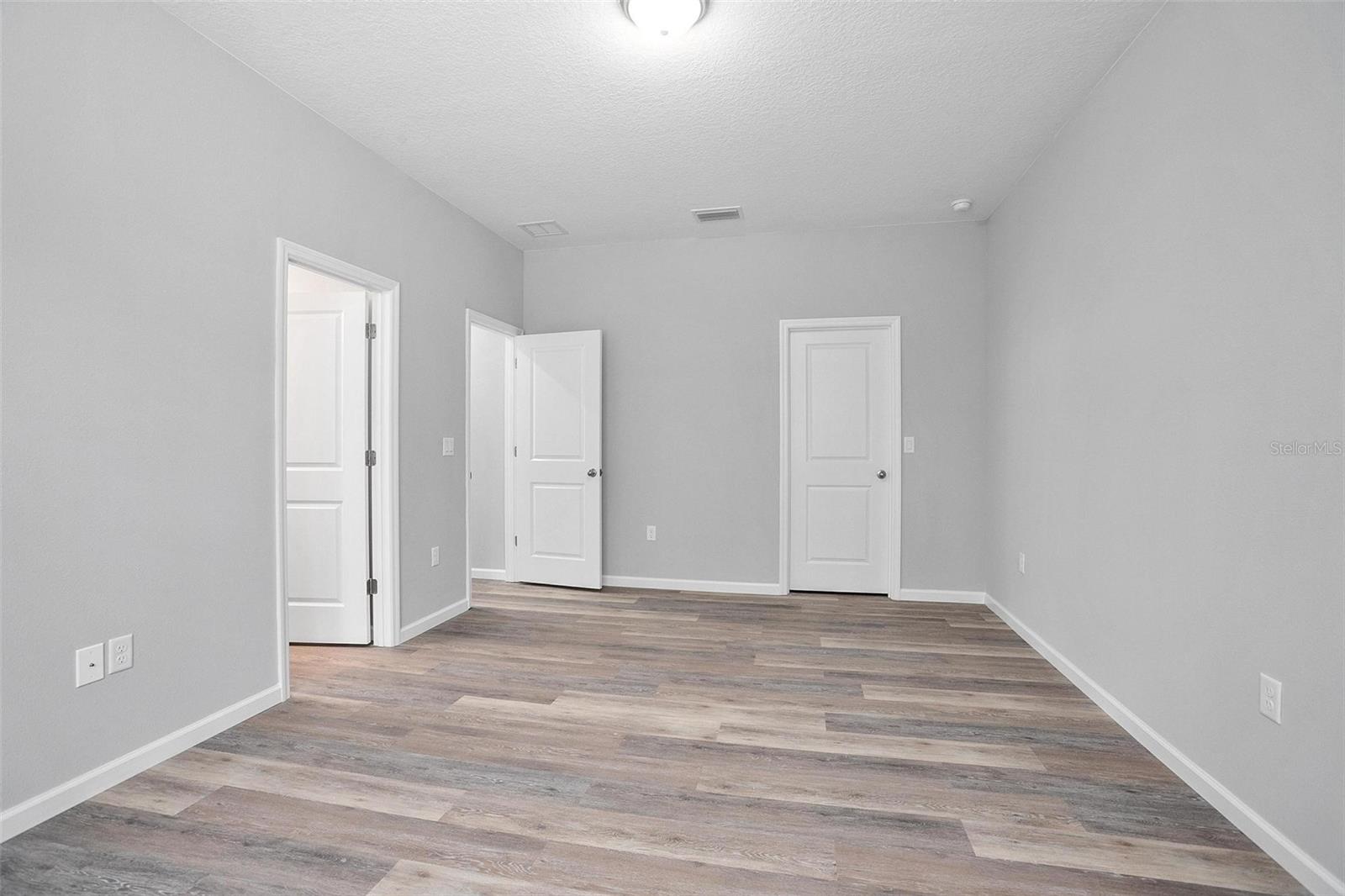 5542 Buckeye Ln Property Photo 15