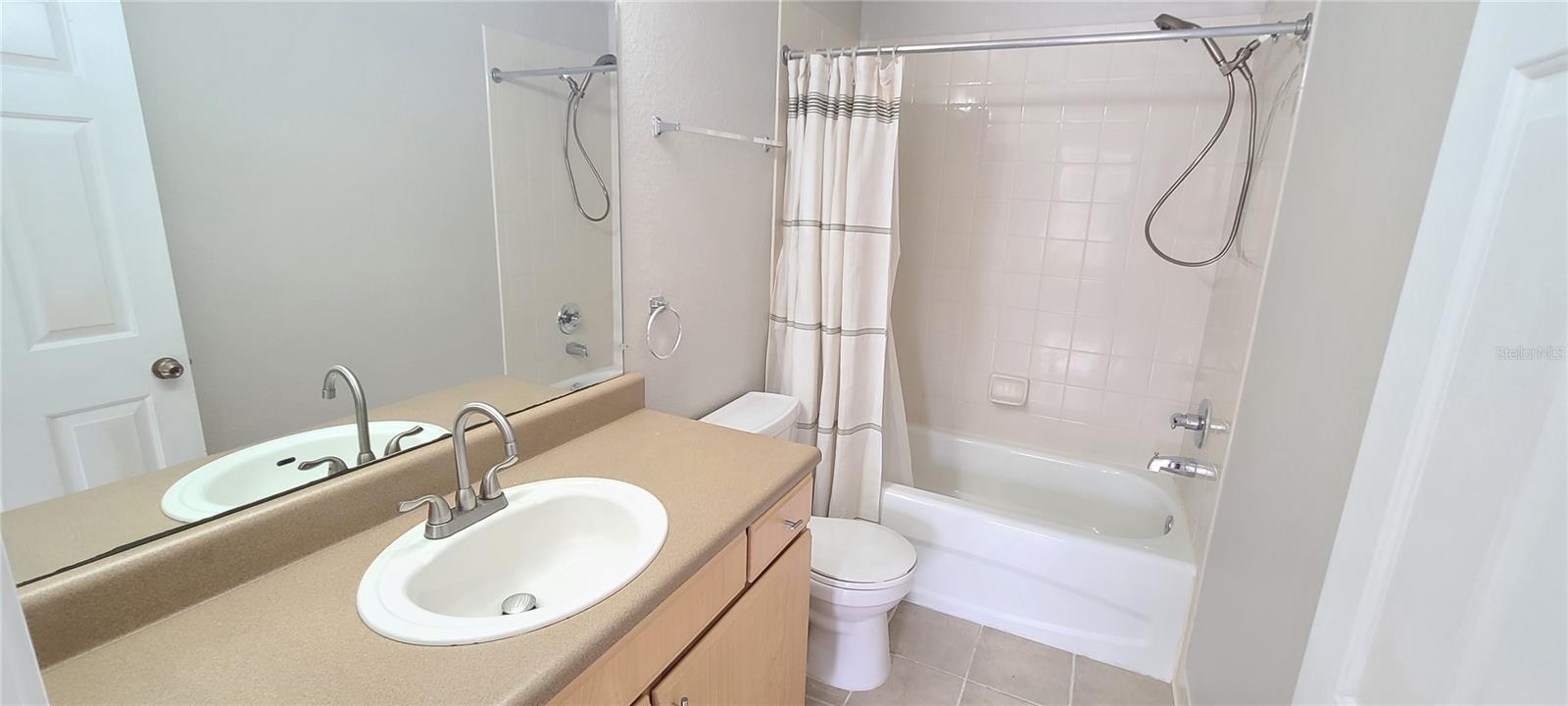 940 Village Trl #3-205 Property Photo 23