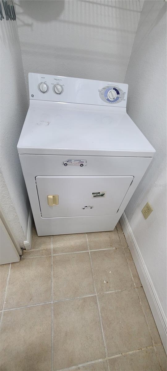 940 Village Trl #3-205 Property Photo 25