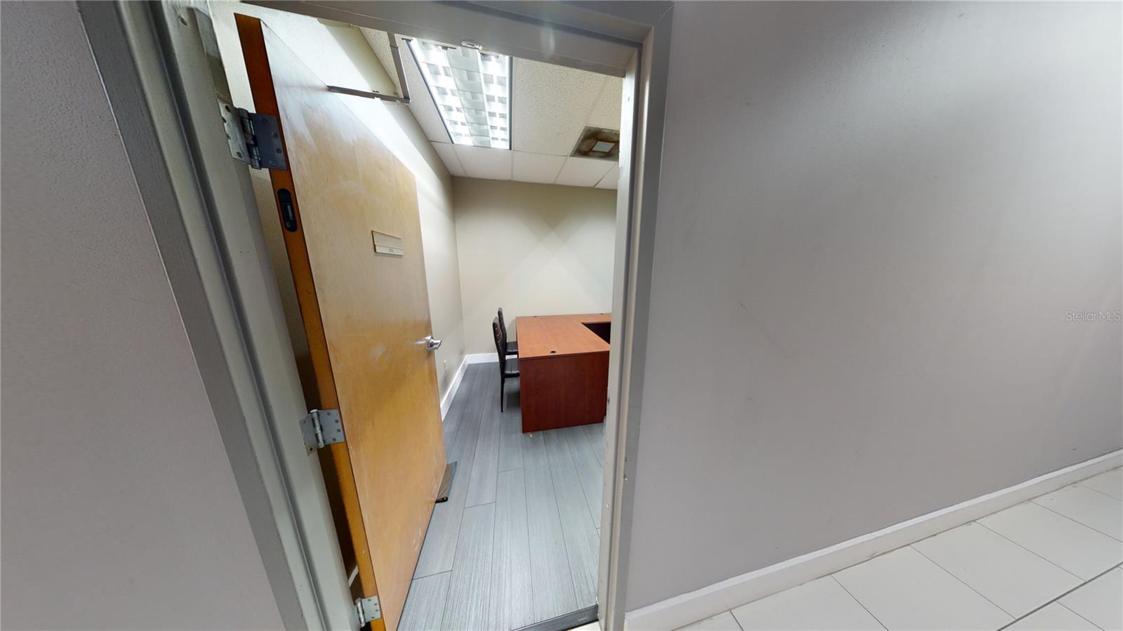 1576 Tropic Park Dr #1576 Property Photo 4