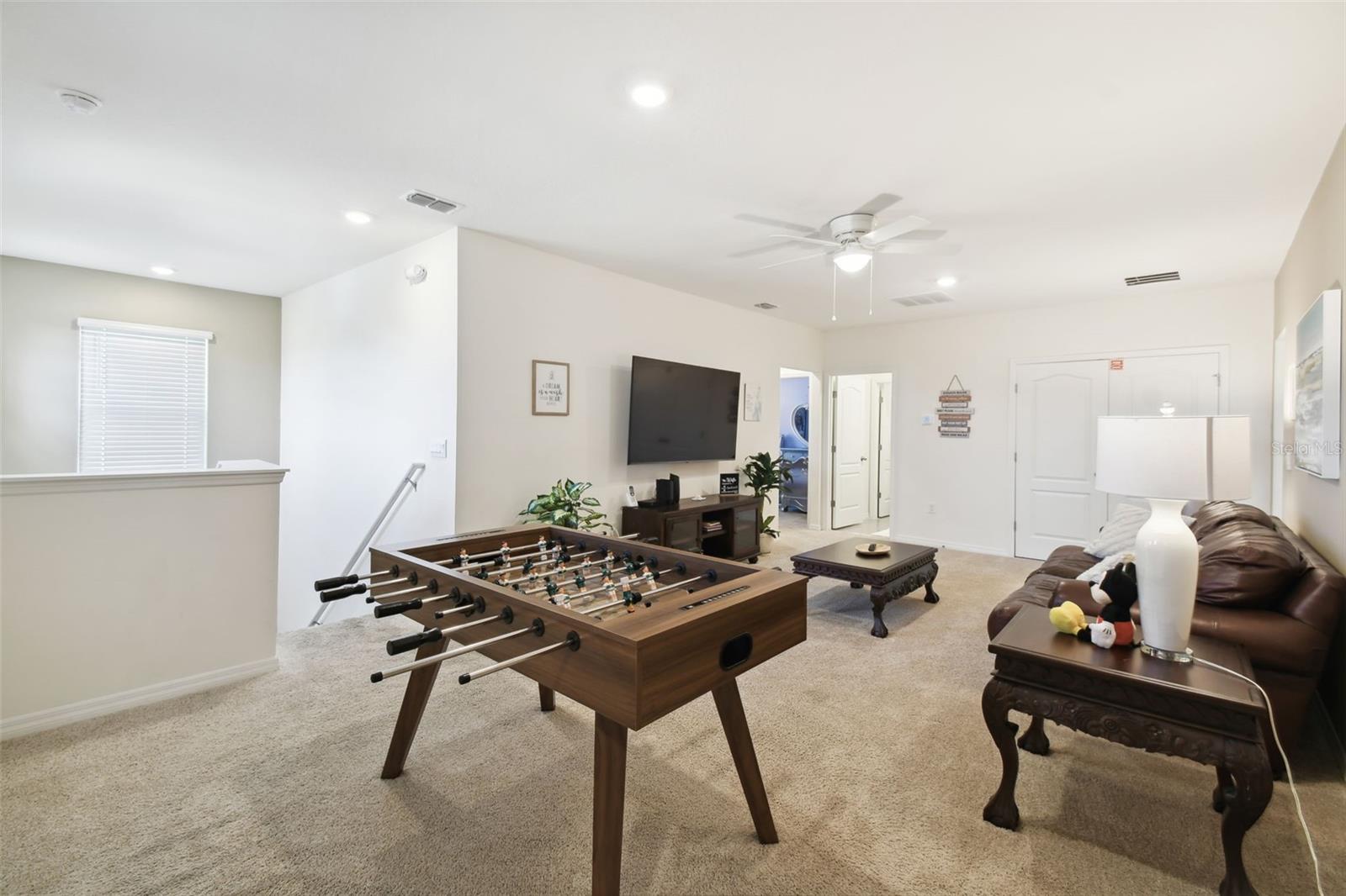 7704 Oakmoss Loop Property Photo 34