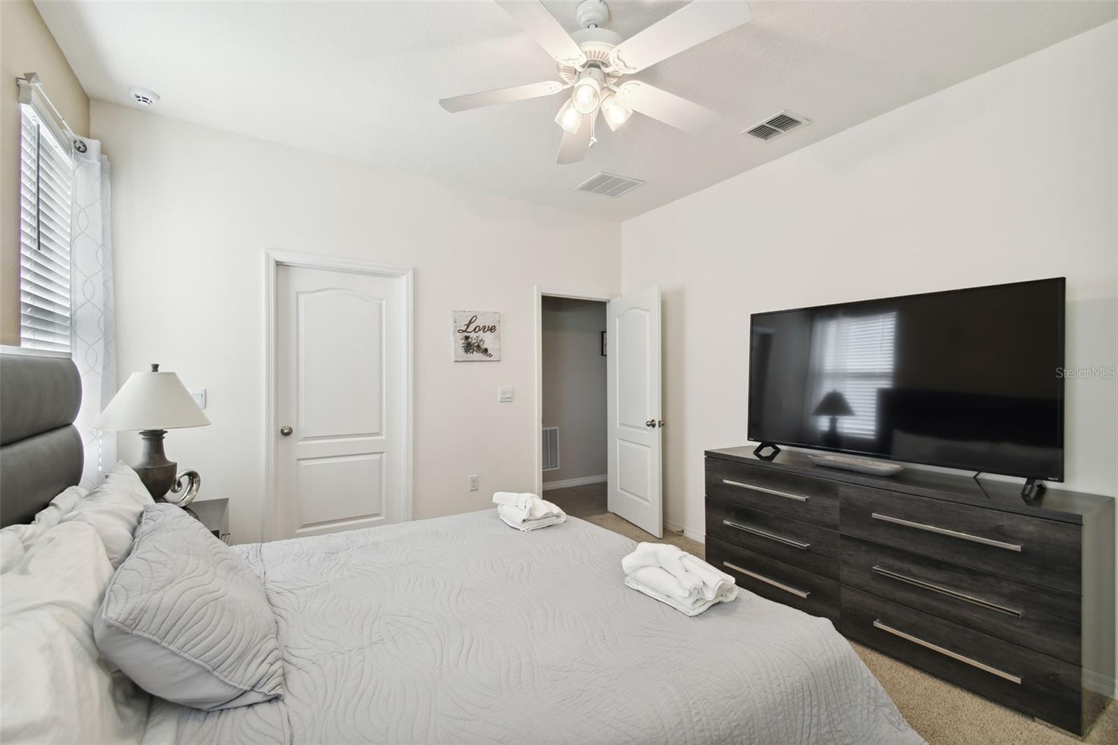 7704 Oakmoss Loop Property Photo 60