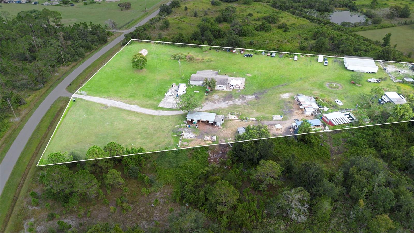 4250 High Plains Ln Property Photo 2