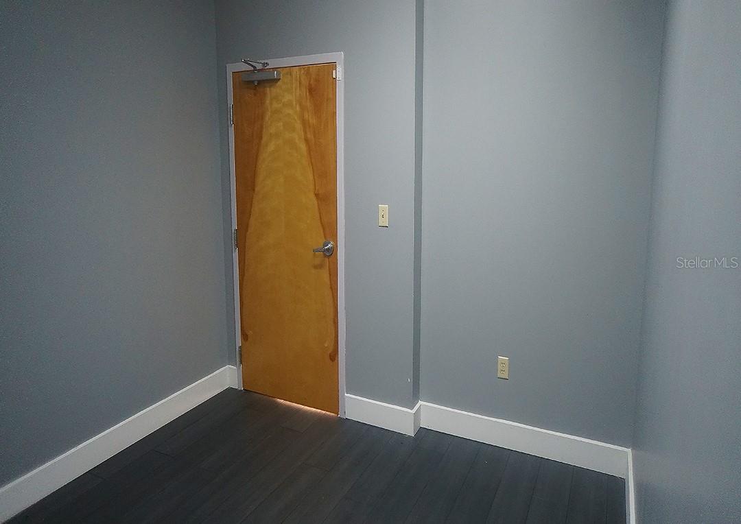 1588 Tropic Park Dr #1588 Property Photo 7