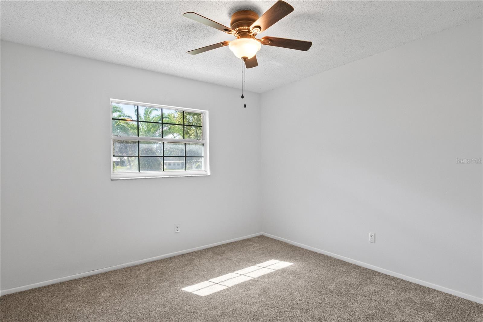 776 Mockingbird Ln Property Photo 18