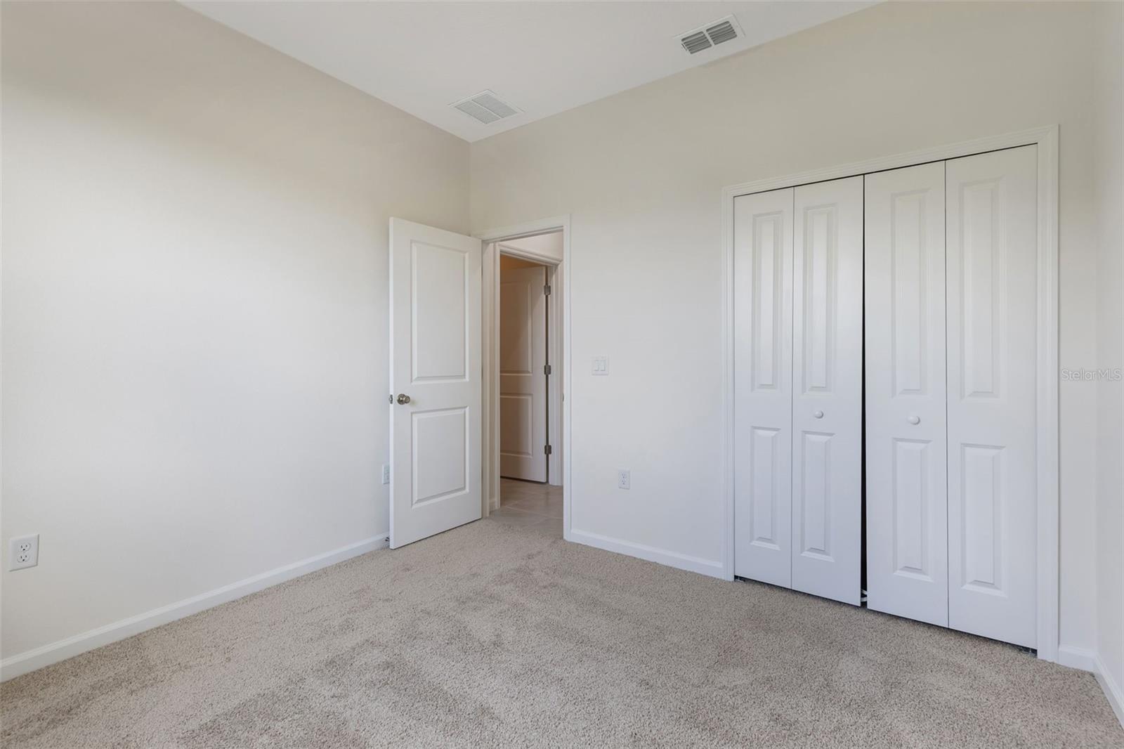 3708 Watercliff Cir Property Photo 13