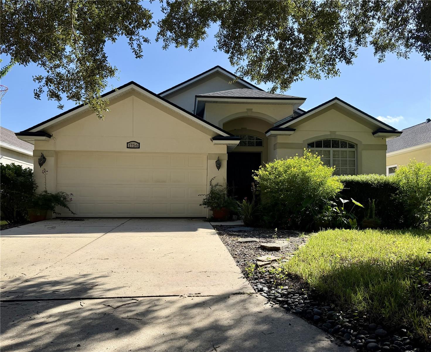 1756 Cherry Ridge Dr Property Photo 1