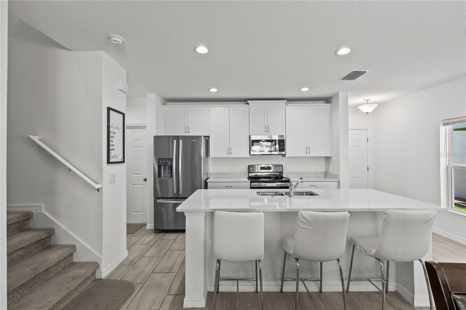 1286 Wispy Cypress Dr Property Photo 8