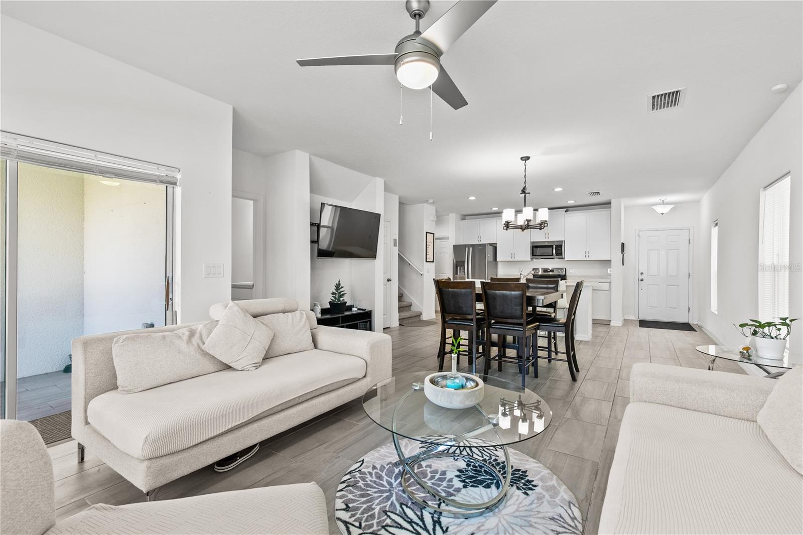 1286 Wispy Cypress Dr Property Photo 10
