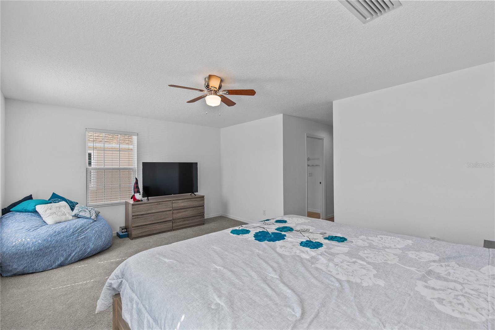 1286 Wispy Cypress Dr Property Photo 15