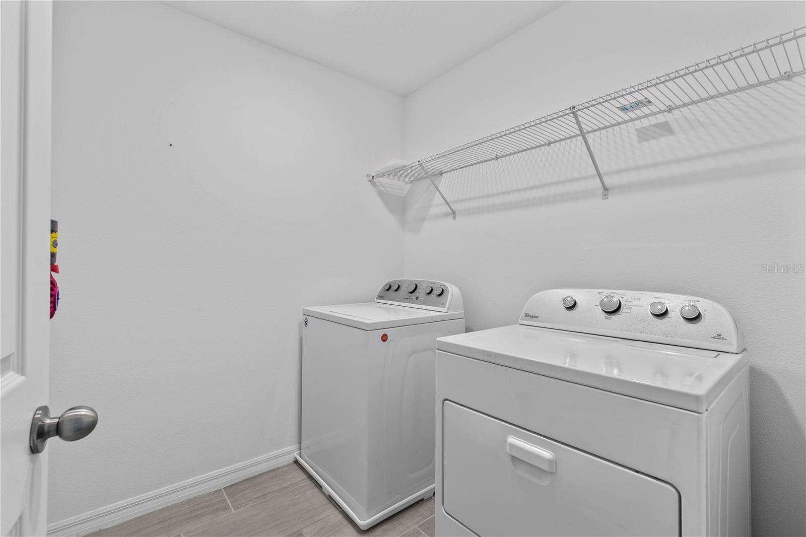 1286 Wispy Cypress Dr Property Photo 24
