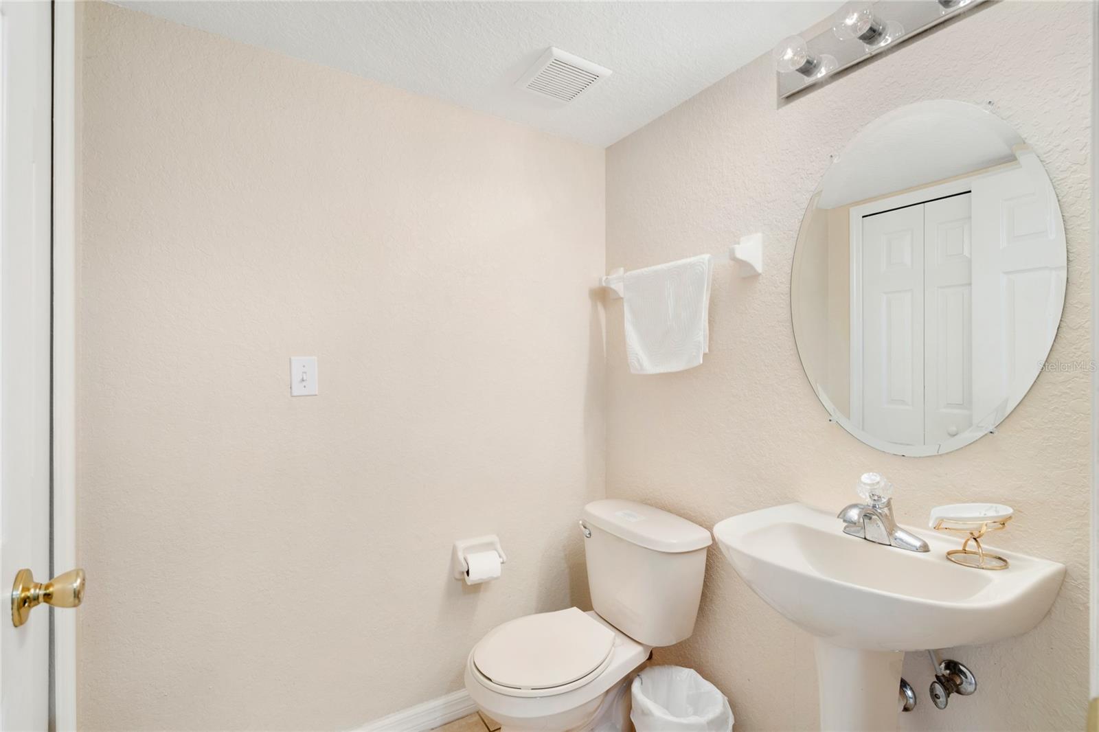 5702 Delorean Dr Property Photo 12