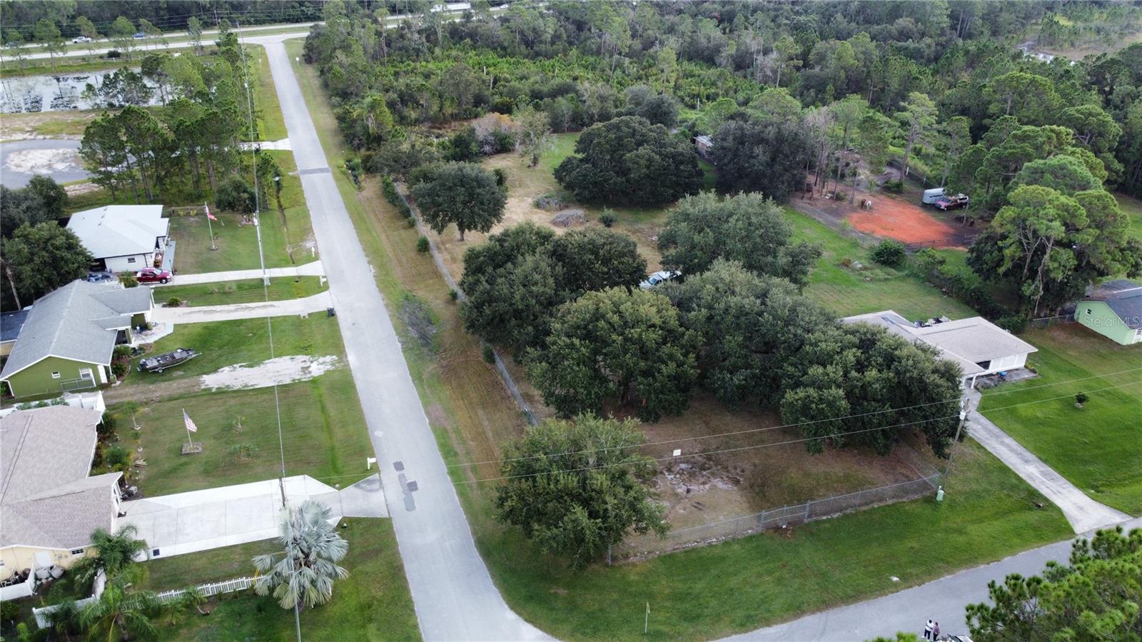 101 Florida Grackle Ct Property Photo 2