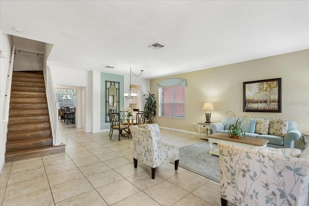 O6354938 Property Photo 3