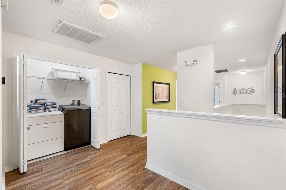 O6354938 Property Photo 11