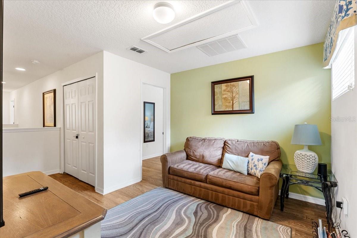 O6354938 Property Photo 13