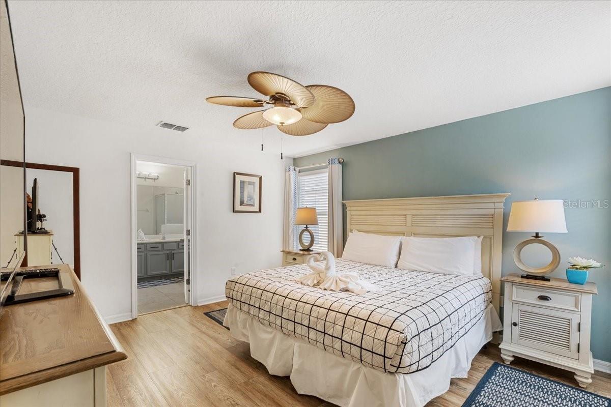 O6354938 Property Photo 16