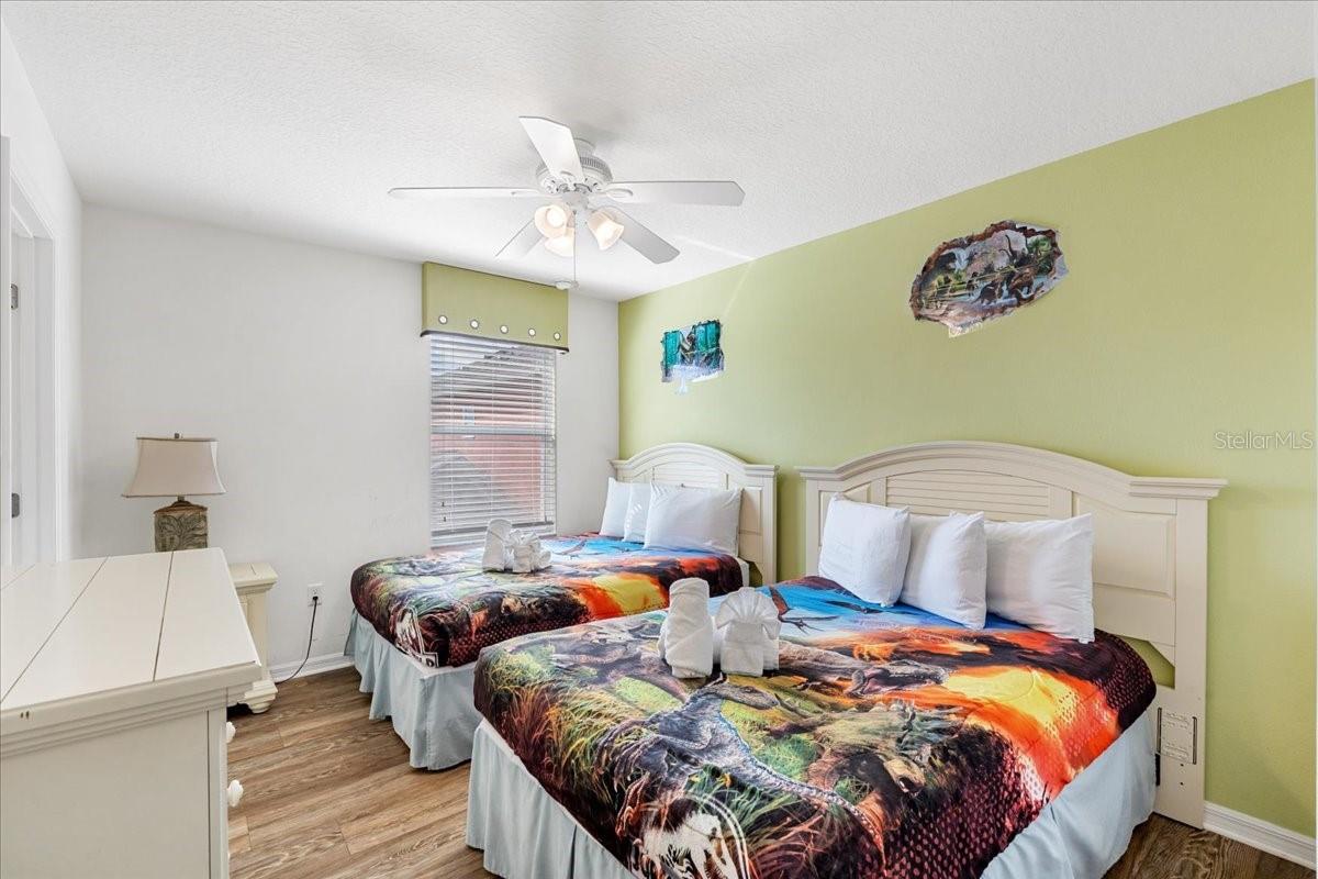 O6354938 Property Photo 19