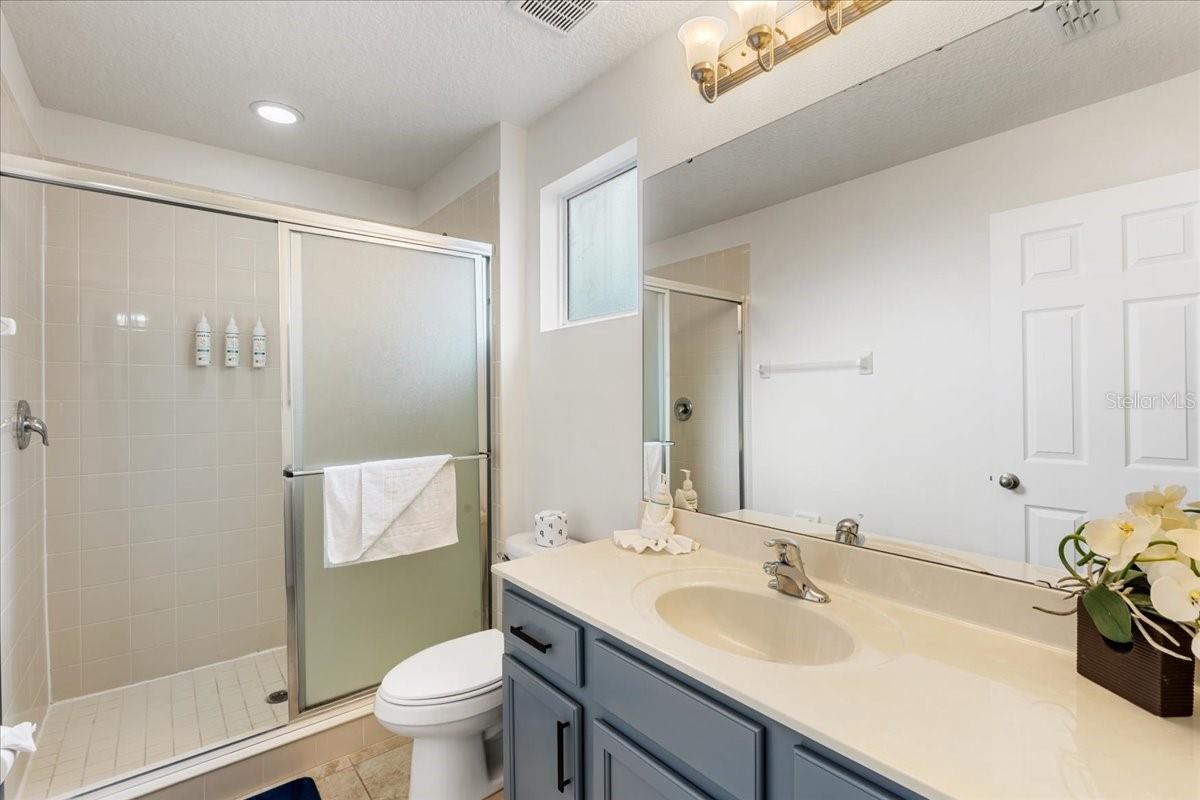 O6354938 Property Photo 22