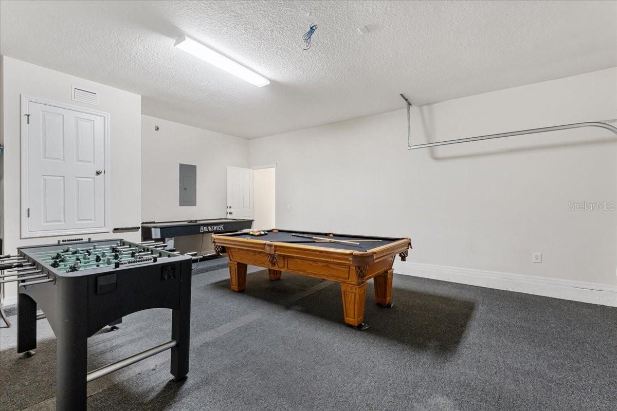 O6354938 Property Photo 28