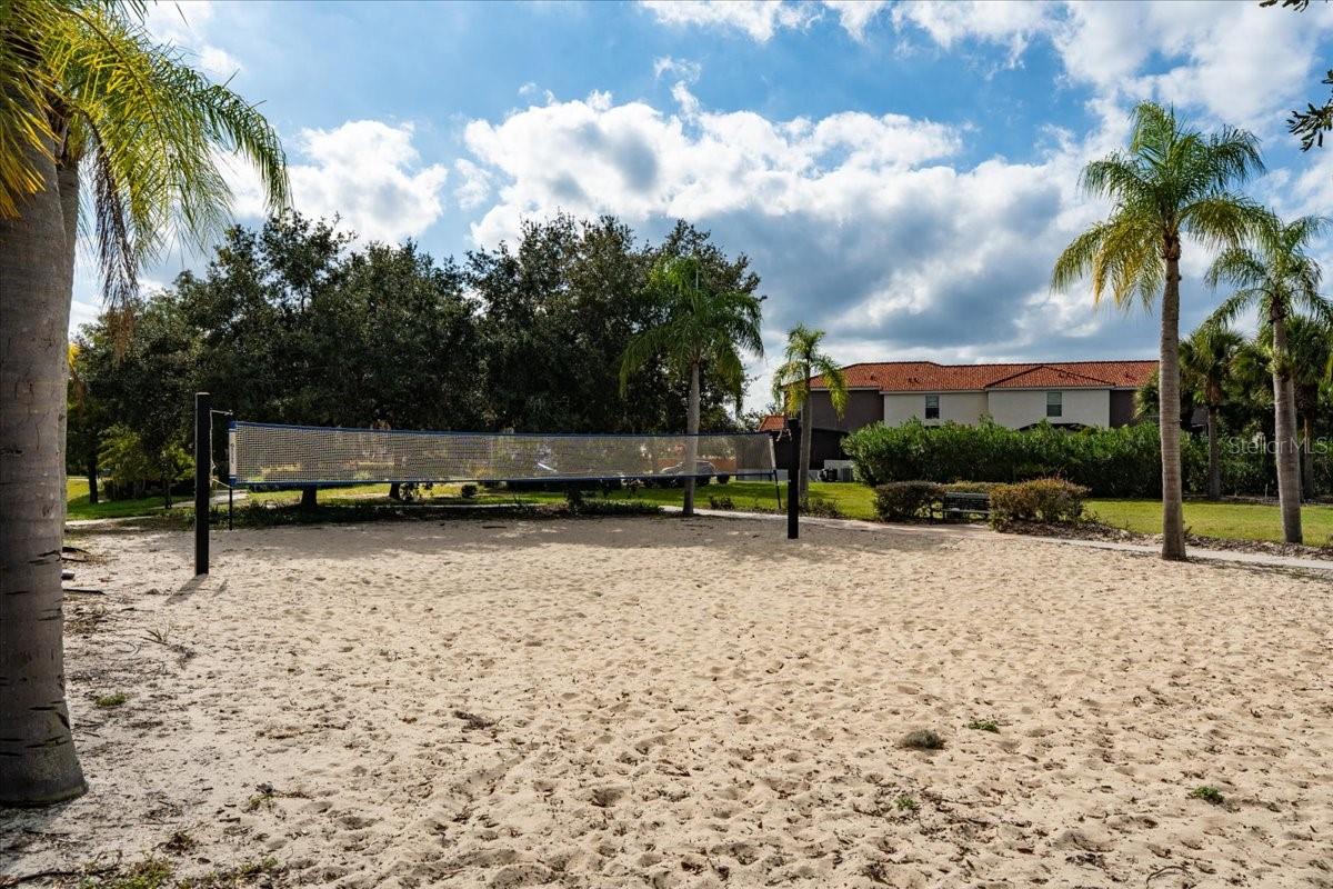 O6354938 Property Photo 34