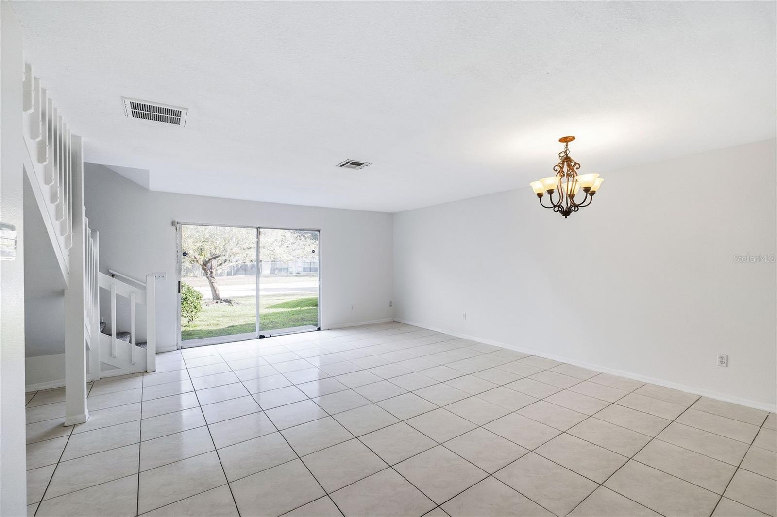 6040 Scotchwood Gln #105 Property Photo 29